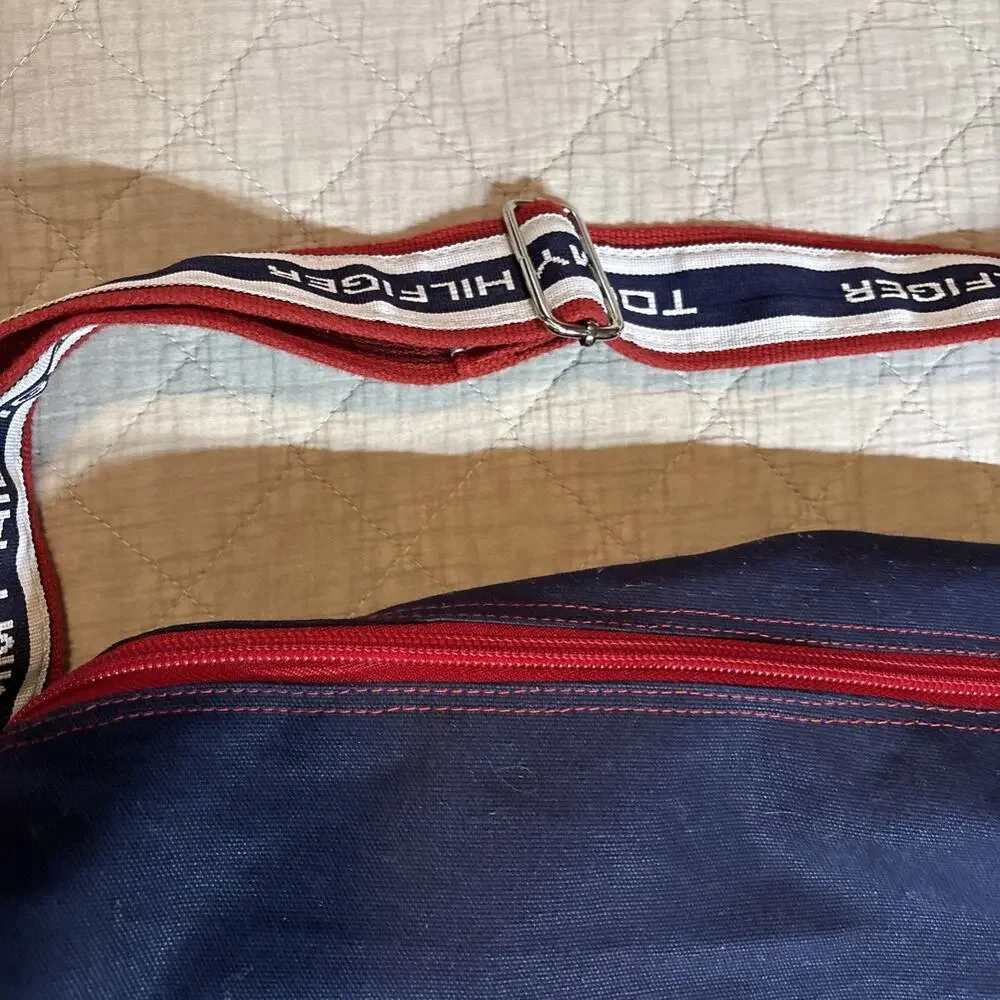 Tommy Hilfiger‎ Duffel Bag Blue Large 11” Flag Logo Travel Weekender Gym Vtg 90s